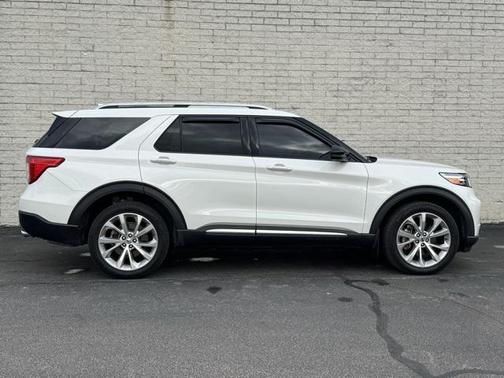 2022 Ford Explorer Platinum