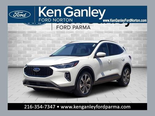 STAR WHITE METALLIC TRI-COAT 2023 Ford Escape Platinum