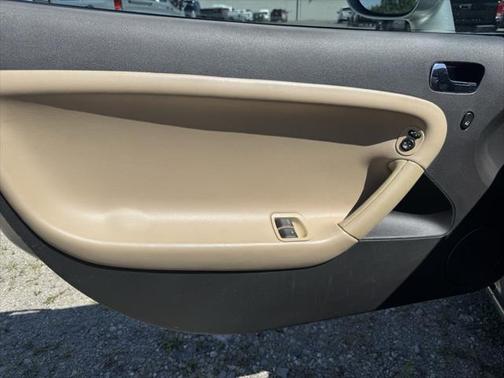 2008 Pontiac Solstice Base
