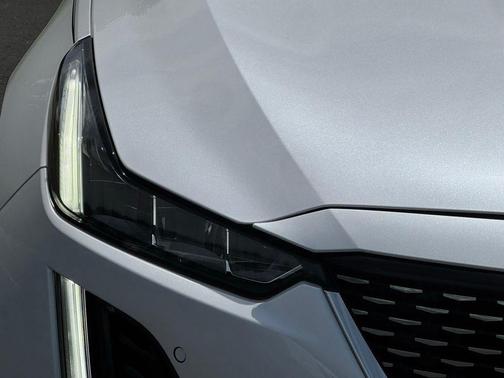 Crystal White Tricoat 2021 Cadillac CT5 Premium Luxury RWD