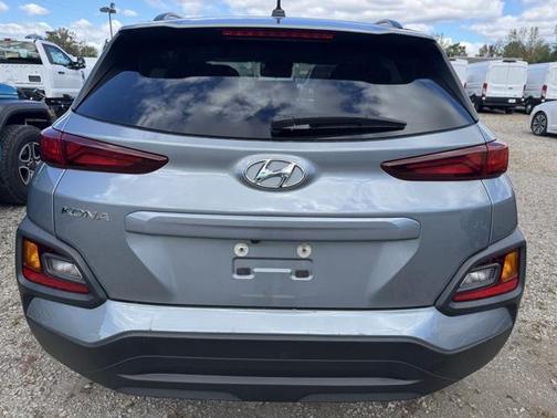 2021 Hyundai KONA SEL