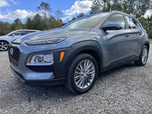 2021 Hyundai KONA SEL