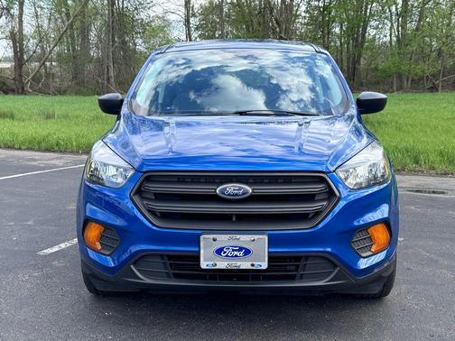 LIGHTNING BLUE METALLIC 2019 Ford Escape S