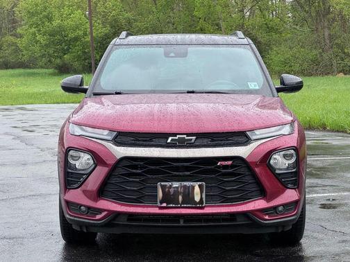 Crimson Metallic 2022 Chevrolet Trailblazer RS