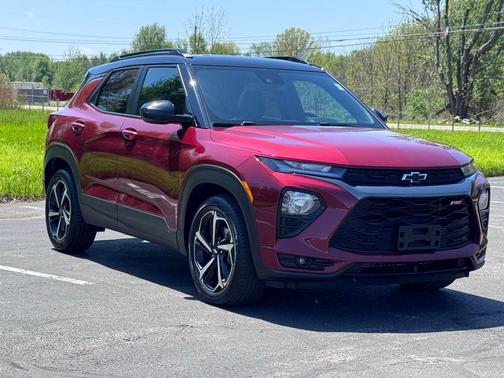 Crimson Metallic 2022 Chevrolet Trailblazer RS