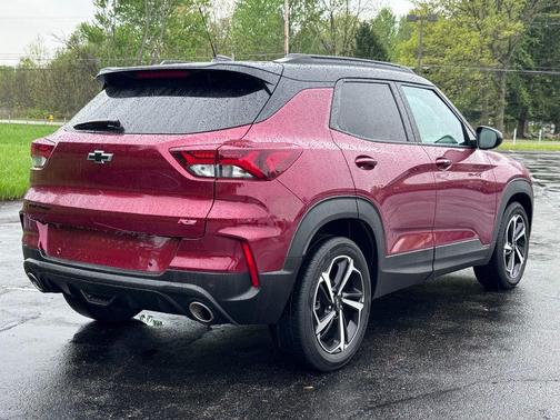 Crimson Metallic 2022 Chevrolet Trailblazer RS