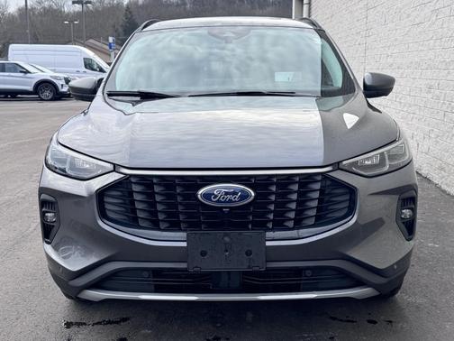 2023 Ford Escape PHEV SE