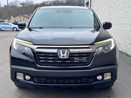 2017 Honda Ridgeline Black