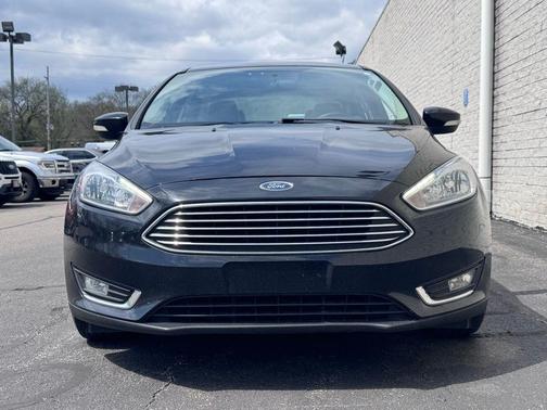 SHADOW BLACK 2017 Ford Focus Titanium