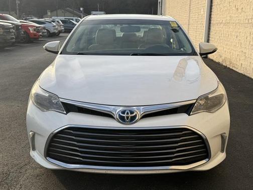 2016 Toyota Avalon Hybrid Limited