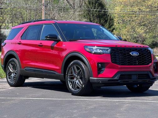 Rapid Red Metallic Tinted Clearcoat 2026 Ford Explorer ST-Line