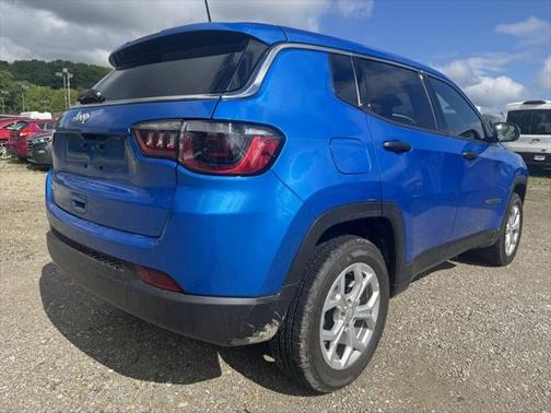 2024 Jeep Compass Sport