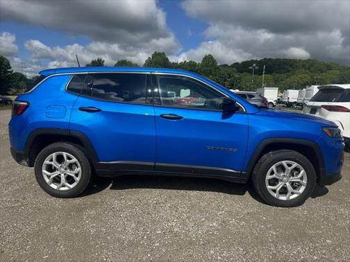 2024 Jeep Compass Sport