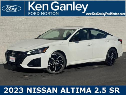 2023 Nissan Altima SR FWD