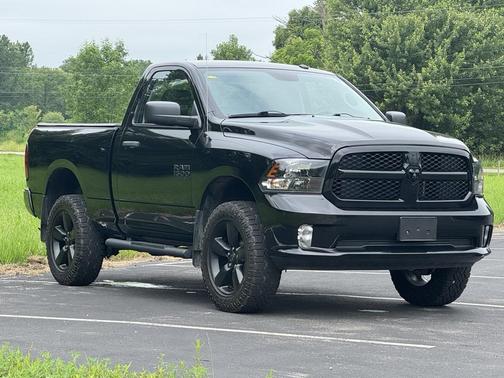 2021 RAM 1500 Classic Express