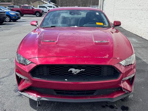 2021 Ford Mustang EcoBoost