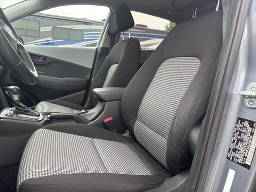 2020 Hyundai KONA SEL Plus