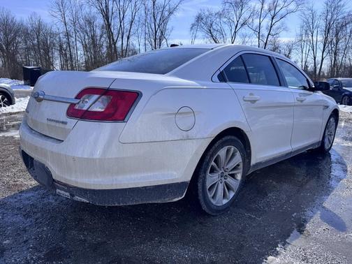 2010 Ford Taurus Limited