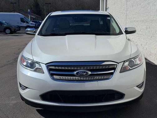2010 Ford Taurus Limited