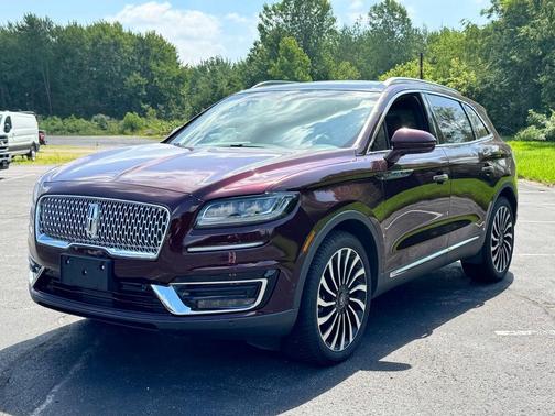 Burgundy 2019 Lincoln Nautilus Black Label
