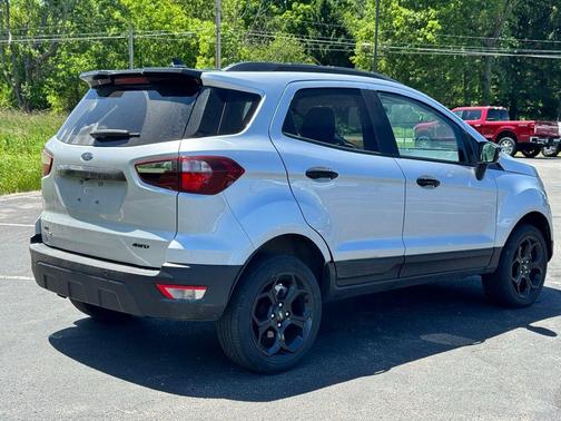MOONDUST SILVER METALLIC 2021 Ford EcoSport SES