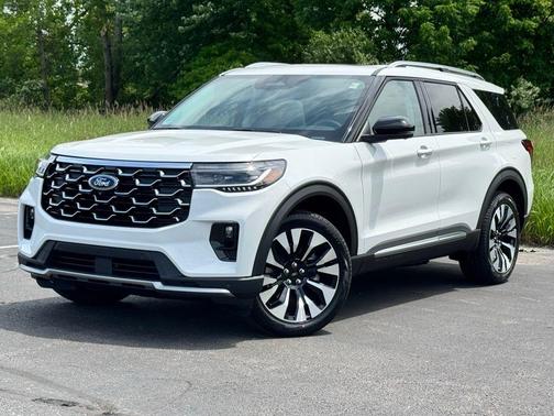 STAR WHITE MET TRI-COAT 2026 Ford Explorer Platinum