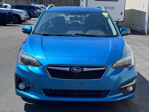 Island Blue Pearl 2018 Subaru Impreza 2.0i Limited