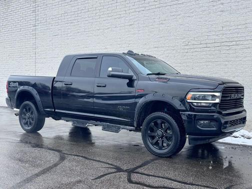 2019 RAM 2500 Big Horn Mega Cab 4x4 6'4' Box