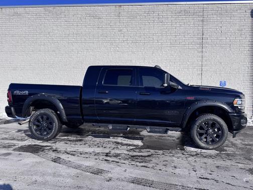 2019 RAM 2500 Big Horn Mega Cab 4x4 6'4' Box