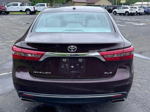 Sizzling Crimson Mica 2016 Toyota Avalon XLE Premium
