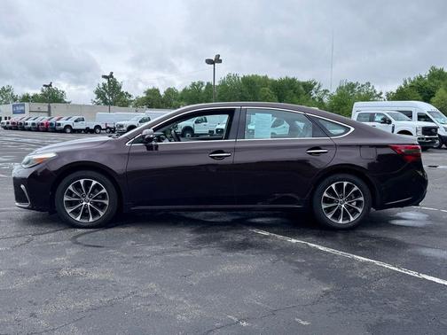Sizzling Crimson Mica 2016 Toyota Avalon XLE Premium