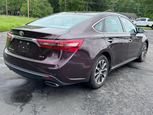 Sizzling Crimson Mica 2016 Toyota Avalon XLE Premium