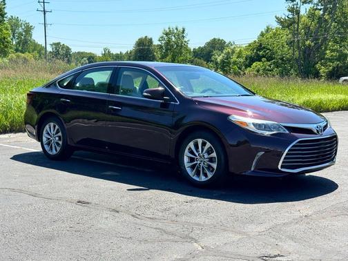 Sizzling Crimson Mica 2016 Toyota Avalon XLE Premium
