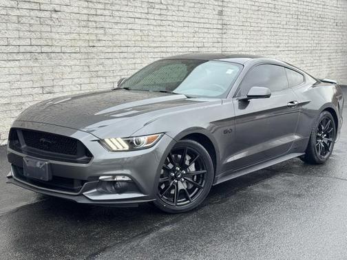 2017 Ford Mustang GT Premium
