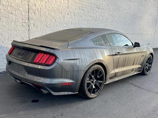 2017 Ford Mustang GT Premium