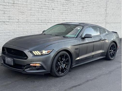 2017 Ford Mustang GT Premium