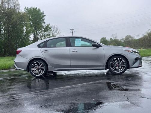 Gravity Gray 2022 Kia Forte GT