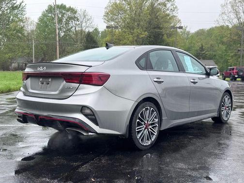 Gravity Gray 2022 Kia Forte GT