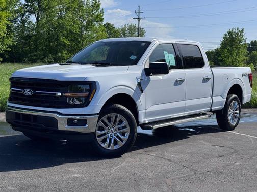OXFORD WHITE 2026 Ford F-150 XLT