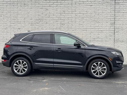 2019 Lincoln MKC Select