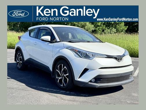 Blizzard Pearl 2018 Toyota C-HR XLE Premium