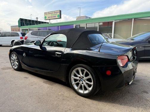 Black 2006 BMW Z4 3.0i Roadster