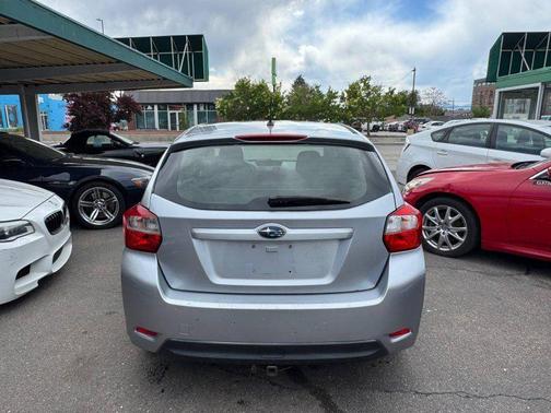 Ice Silver Metallic 2012 Subaru Impreza 2.0i Premium