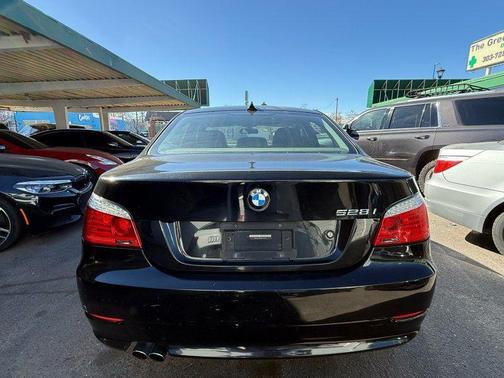 2008 BMW 528 i