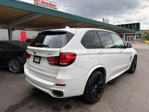 White 2017 BMW X5 xDrive35d