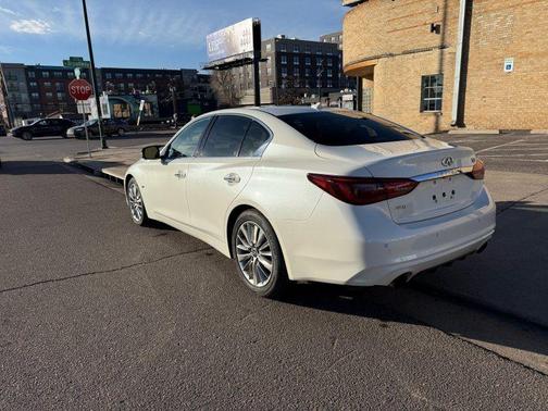 2018 INFINITI Q50 3.0t LUXE