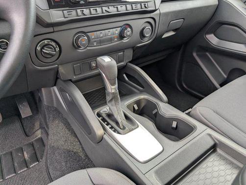 2025 Nissan Frontier S