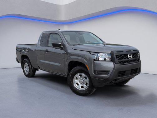 2025 Nissan Frontier S