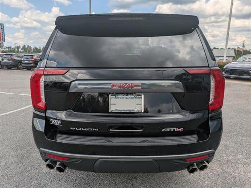 2022 GMC Yukon 4WD AT4