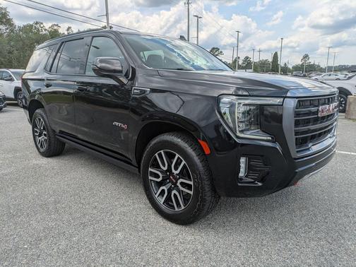 2022 GMC Yukon 4WD AT4